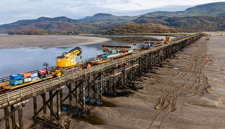 150-year-old bridge brought back to life with innovative bridge lift