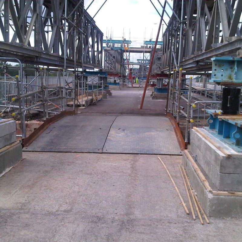 MH International trench crossing unit on site with bridge