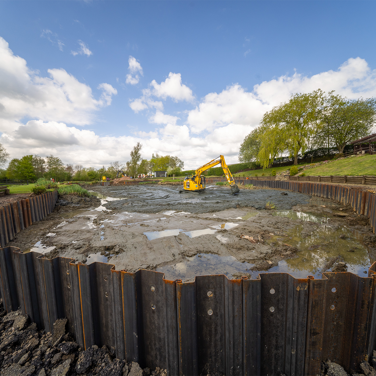 MH International trench sheet on site